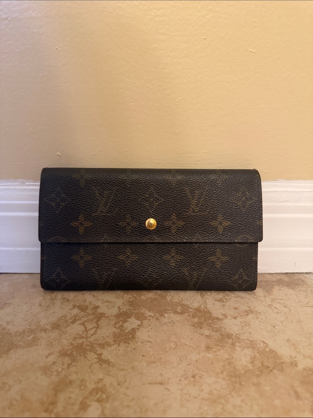 Authentic LV wallet